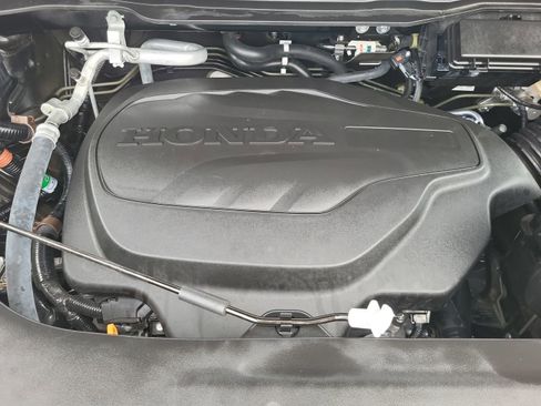 Used 2024 Honda Passport Black Edition image 23