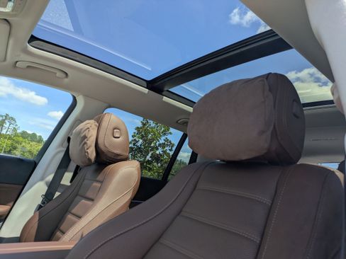 New 2026 Mercedes-Benz GLS 450 4MATIC image 4