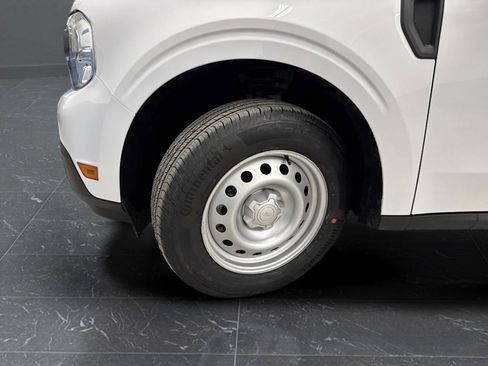 Used 2024 Ford Maverick XL image 32