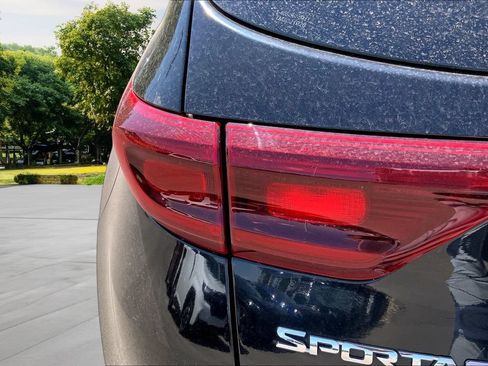 Used 2020 Kia Sportage LX FWD image 23