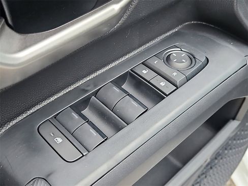 New 2025 Toyota Tacoma 4x4 Double Cab Hybrid image 19