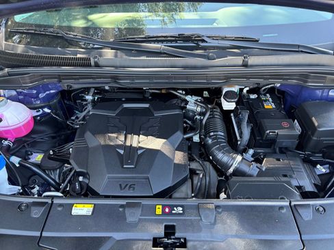 Used 2026 Kia Carnival FWD image 35
