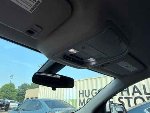 Used 2019 GMC Acadia SLE FWD image 22