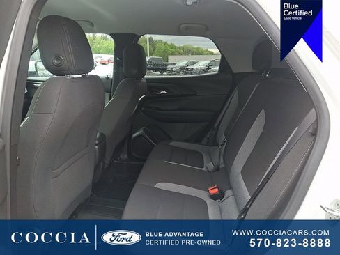 Used 2024 Chevrolet TrailBlazer LT w/ LT Cold Weather Package AWD/4WD image 10
