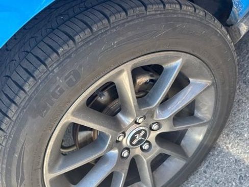 Used 2010 Ford Mustang GT RWD image 19