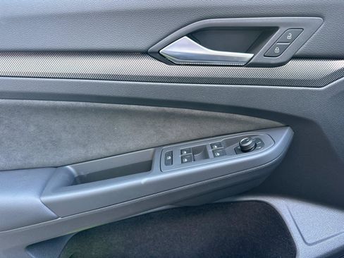 New 2026 Volkswagen Golf S FWD image 10