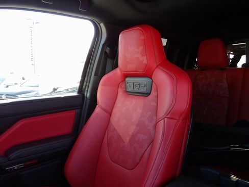 Used 2025 Toyota Tacoma TRD Pro image 13