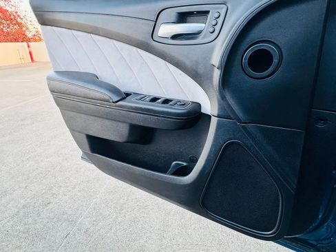 Used 2020 Dodge Charger Scat Pack w/ Dynamics Package image 16