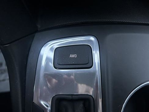 Used 2019 Chevrolet Equinox LT image 23