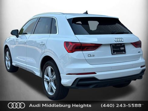 Used 2023 Audi Q3 2.0T Premium Plus w/ Premium Plus Package AWD/4WD image 7