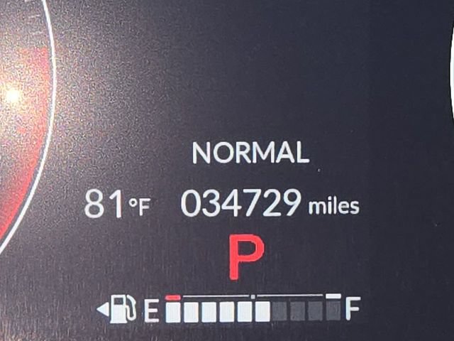 Used 2025 Honda Pilot EX-L image 15