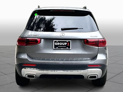 New 2026 Mercedes-Benz GLB 250 4MATIC image 5