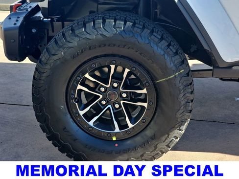 New 2026 Jeep Wrangler Unlimited Rubicon AWD/4WD image 35