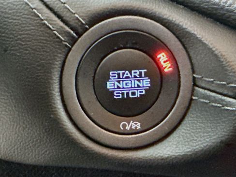 Used 2022 Dodge Durango GT RWD image 21