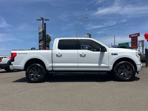 Used 2024 Ford F150 Lightning Flash AWD/4WD image 44