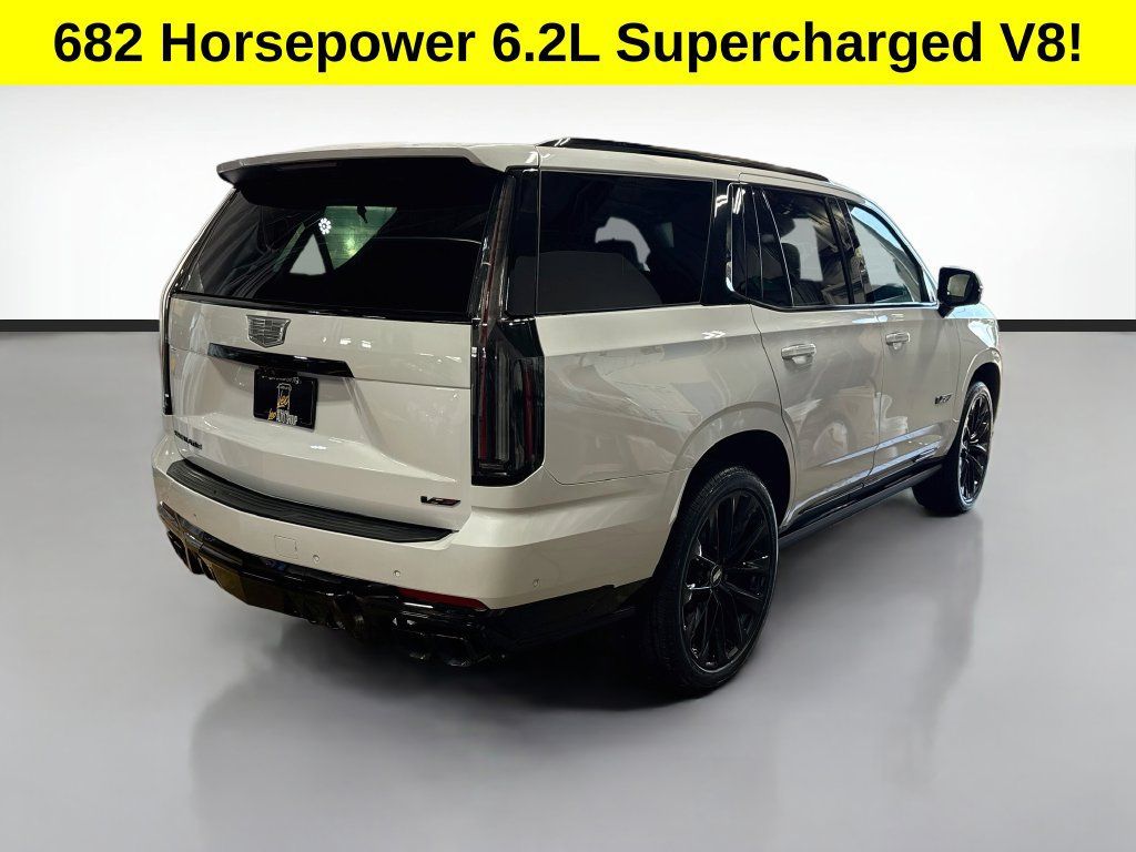 Used 2026 Cadillac Escalade V w/ LPO, ONYX Package AWD/4WD image 5