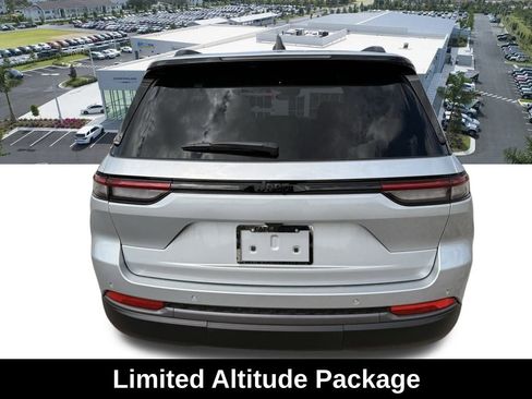 New 2026 Jeep Grand Cherokee Limited w/ Limited Altitude Package RWD image 5