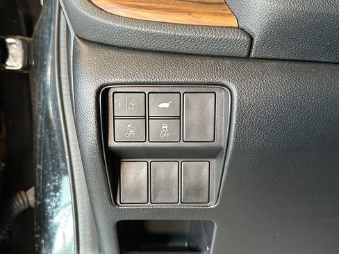 Used 2018 Honda CR-V EX-L image 17