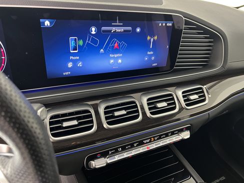 Certified 2024 Mercedes-Benz GLS 450 4MATIC image 30