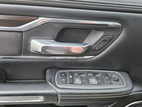 Used 2022 RAM 1500 Laramie image 28