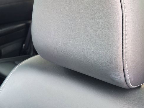 Used 2024 Nissan Pathfinder SL w/ SL Premium Package image 18