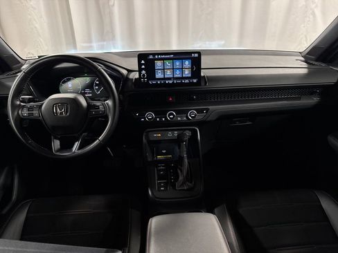 Certified 2025 Honda CR-V Sport-L image 4