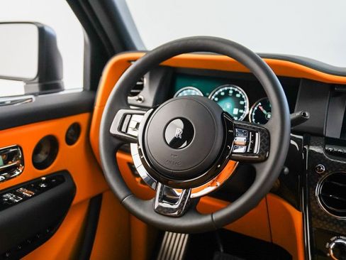 Certified 2024 Rolls-Royce Cullinan Black Badge w/ Driver's Package image 50