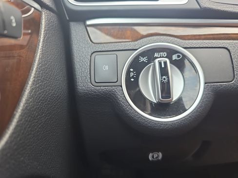 Used 2015 Mercedes-Benz E 400 Cabriolet image 20