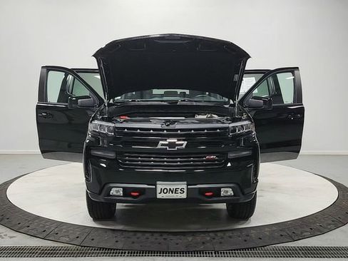 Used 2022 Chevrolet Silverado 1500 LT Trail Boss w/ Bed Protection Package AWD/4WD image 10