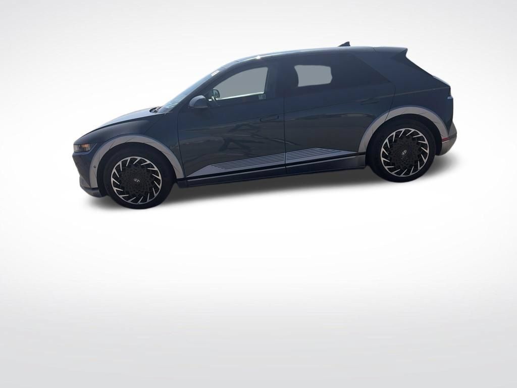 Used 2024 Hyundai Ioniq 5 Limited AWD/4WD image 2
