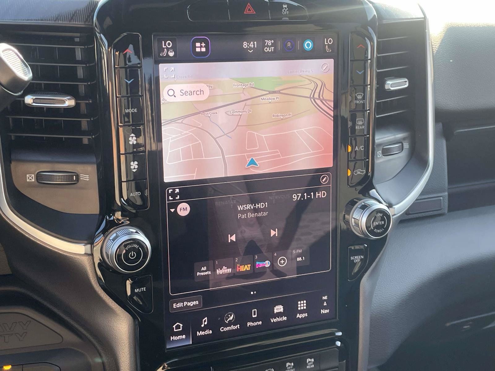 New 2027 RAM 3500 Big Horn AWD/4WD image 11