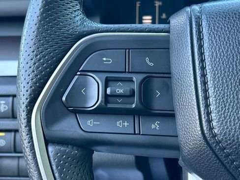 Certified 2024 Toyota Tacoma SR5 AWD/4WD image 62