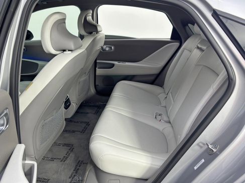 Used 2023 Hyundai Ioniq 6 SEL image 37