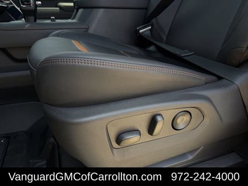New 2026 GMC Sierra 1500 AT4 w/ AT4 Premium Package AWD/4WD image 23