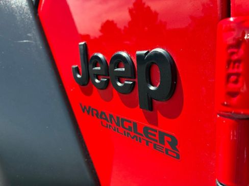 Used 2022 Jeep Wrangler Unlimited Sport AWD/4WD image 23
