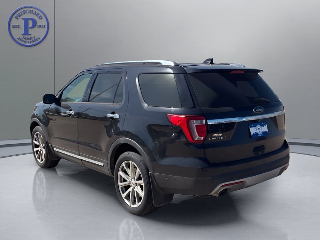 Used 2017 Ford Explorer Limited w/ Equipment Group 301A AWD/4WD image 5
