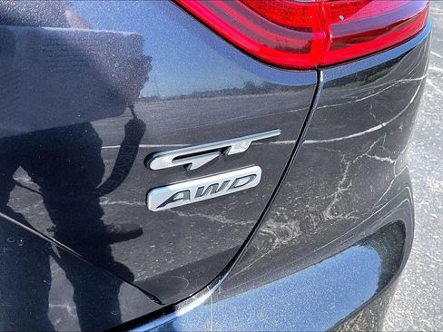 Used 2018 Kia Stinger GT1 AWD/4WD image 8
