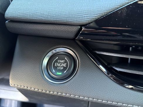 New 2026 Buick Enclave Sport Touring w/ Power Package FWD image 23