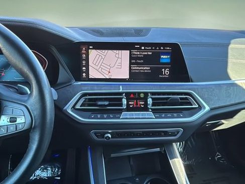 Used 2023 BMW X5 sDrive40i image 10