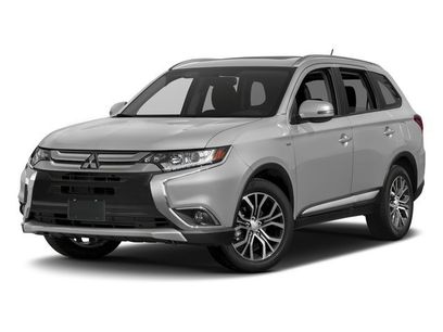 Used 2017 Mitsubishi Outlander SE
