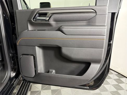 New 2026 GMC Sierra 2500 AT4 w/ AT4 Premium Plus Package AWD/4WD image 14