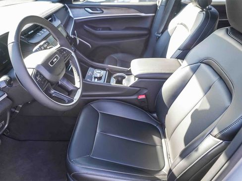 New 2026 Jeep Grand Cherokee L Limited image 19