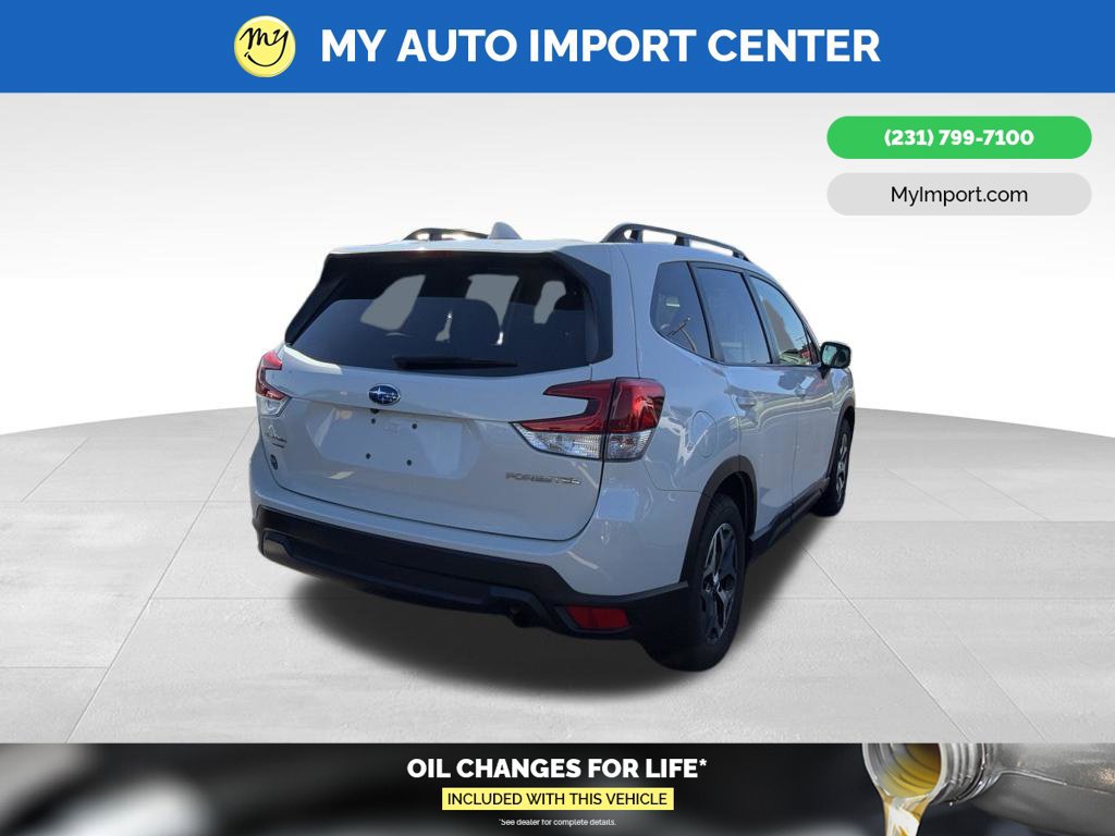 Used 2022 Subaru Forester Premium AWD/4WD image 7