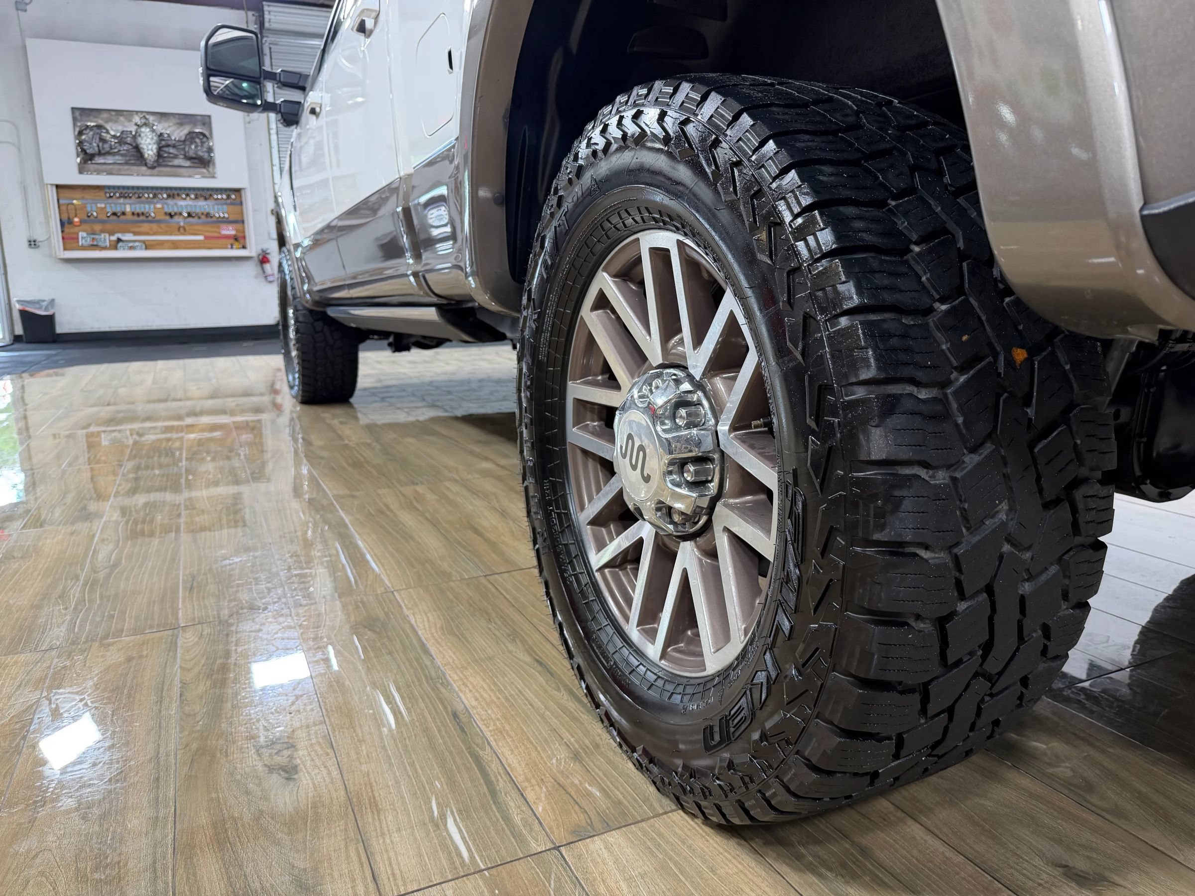 Used 2018 Ford F250 King Ranch w/ King Ranch Ultimate Package AWD/4WD image 10