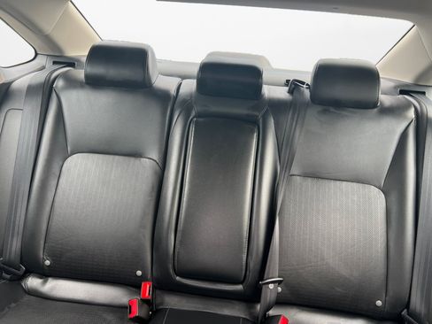Certified 2022 Honda Civic Touring image 12