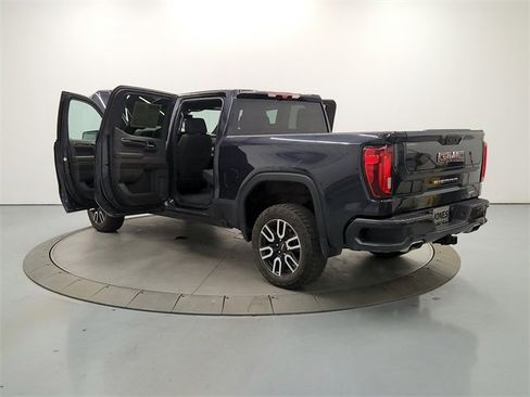 Used 2023 GMC Sierra 1500 AT4 w/ Technology Package image 13