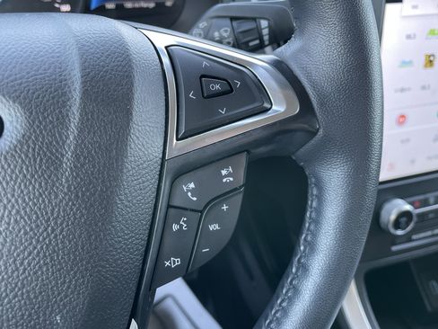 Used 2024 Ford Edge SEL w/ Convenience Package image 20