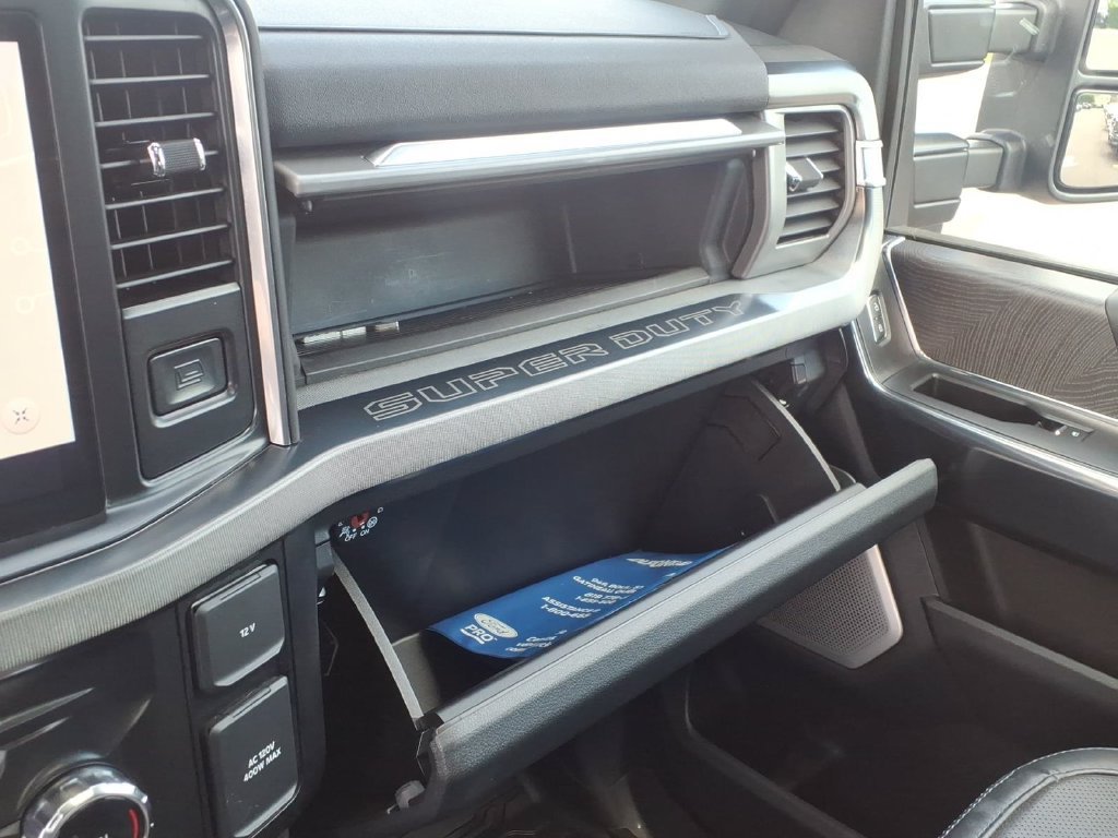 Used 2025 Ford F250 Platinum AWD/4WD image 34