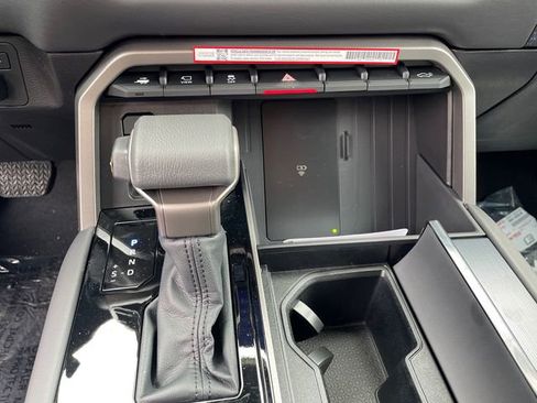 New 2026 Toyota Tundra Platinum image 31