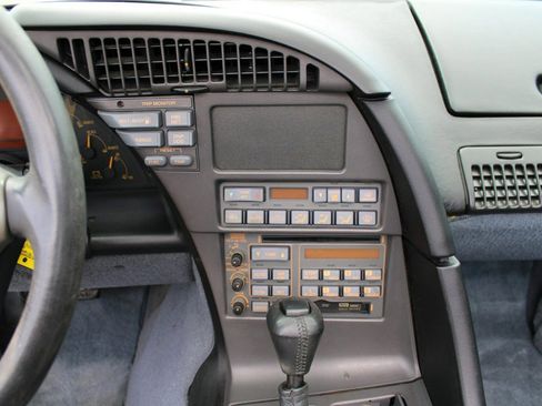 Used 1991 Chevrolet Corvette Convertible image 25